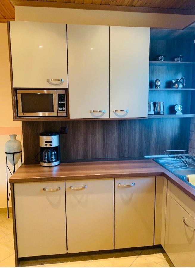 Вилла Helen S House Komilion Экстерьер фото